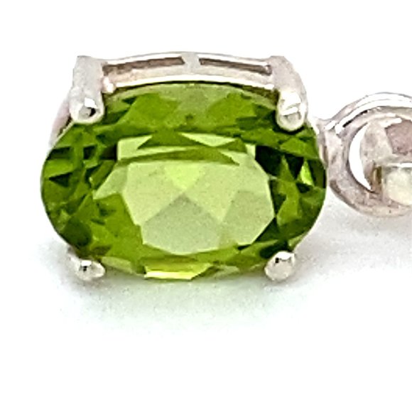 Peridot 1.03ct Platinum Finish Silver Pendant - Picture 8 of 8